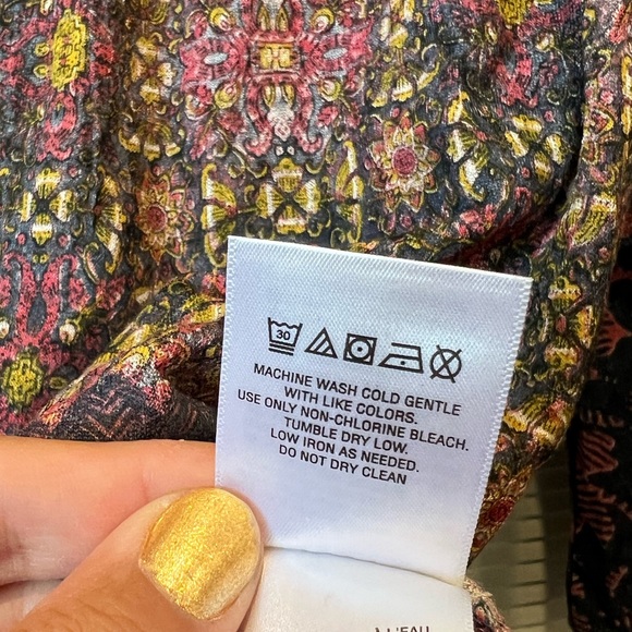 NWT Anthropologie Cuitadella top size Large; lace overlay embroidered flowers - Picture 14 of 16